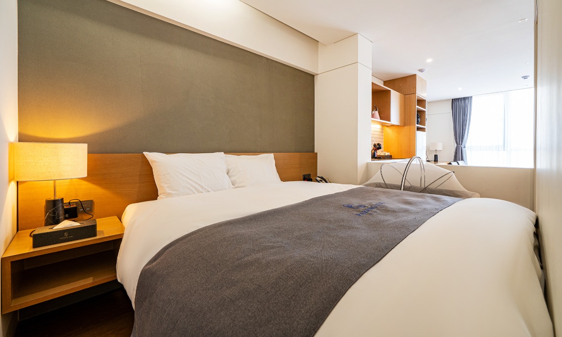 Connecting Room 이미지