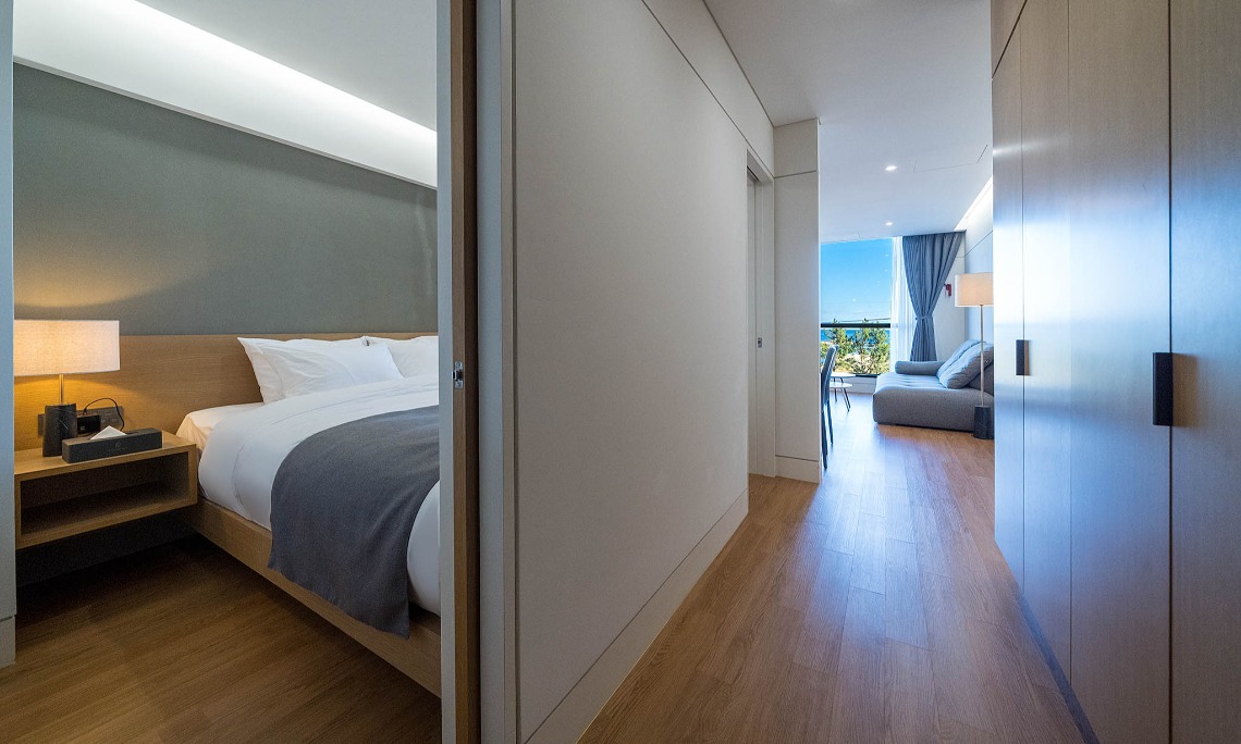 Connecting Room 이미지